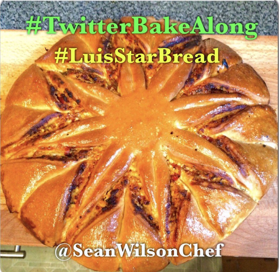 Rob_C_Allen's tweet photo. #MondayMotivation in the form of @luistroyano Star Breads from #TwitterBakeAlong bakers. #bakeitgreat https://t.co/714DXQUiTL