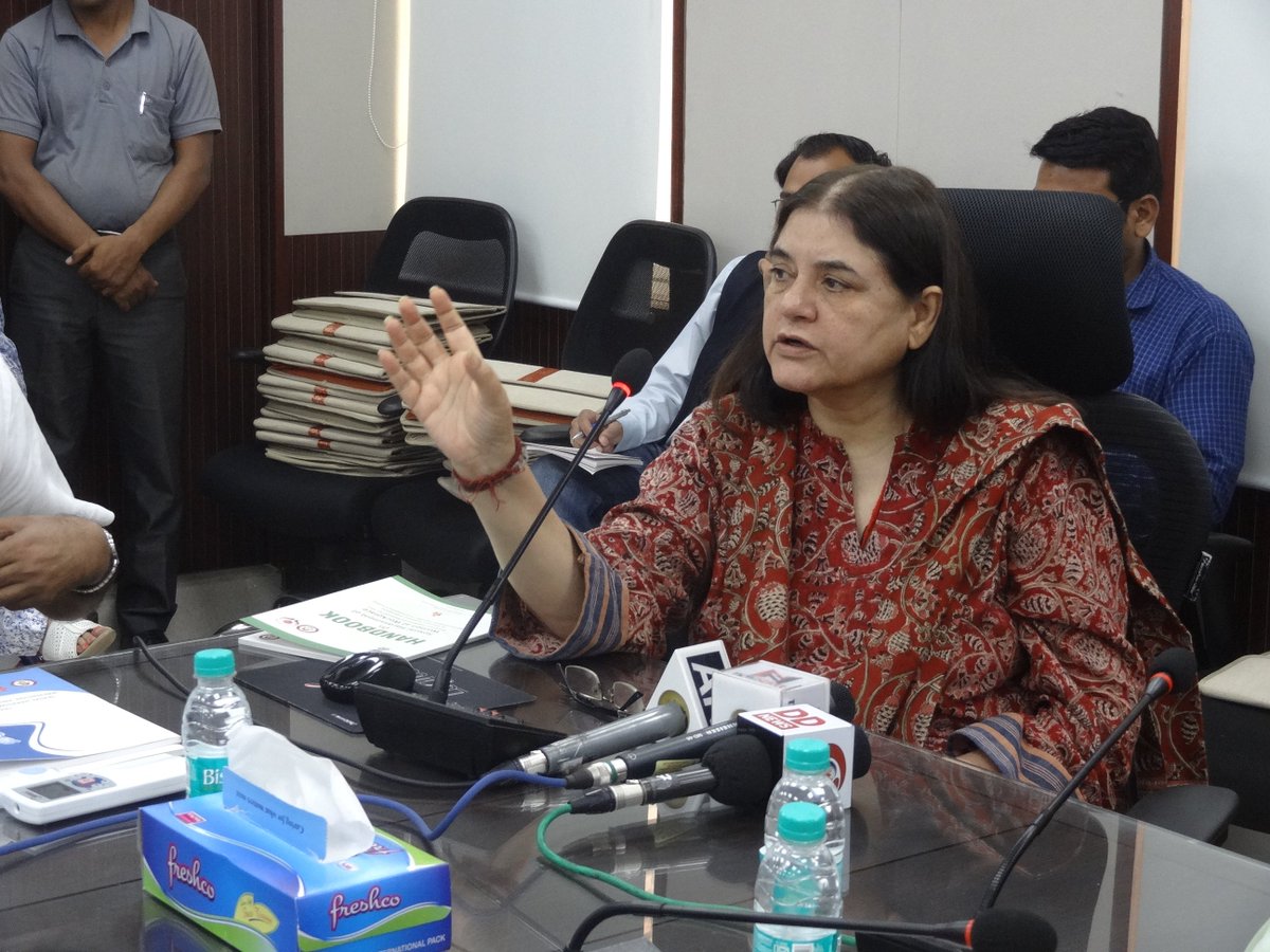 MinistryWCD's tweet image. Women constitute 10.93%(3.37 lakh) of total Central Govt employees.#SHeBox is a step towards providing safety at workplace to these women.2