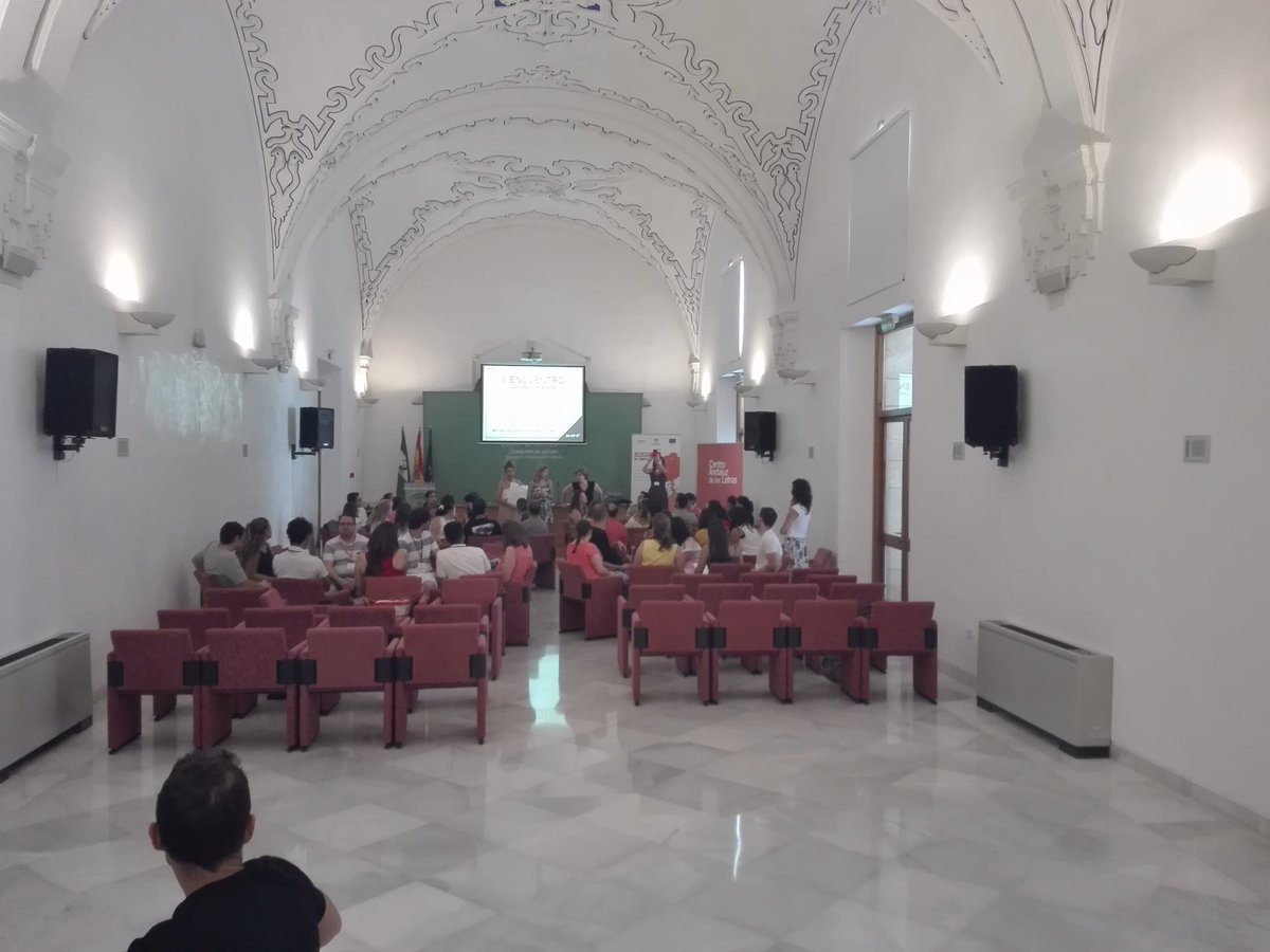 BeaCasCe's tweet photo. Comenzando #Interlanzadera en Córdoba @Lanzaderas_EES @AlhaurinLanza @FundacionSMLRPH @lanzacartama17 @lanzaderaecija @lanzalinares17 https://t.co/85NWRWZENI