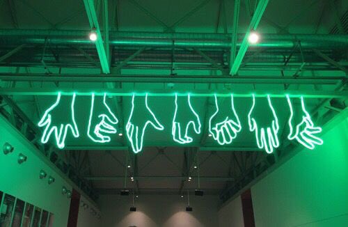 NoSleepClub_BB's tweet photo. Finders Keepers #Hands #Neon #GreenFuzz https://t.co/bpjLtrTm36