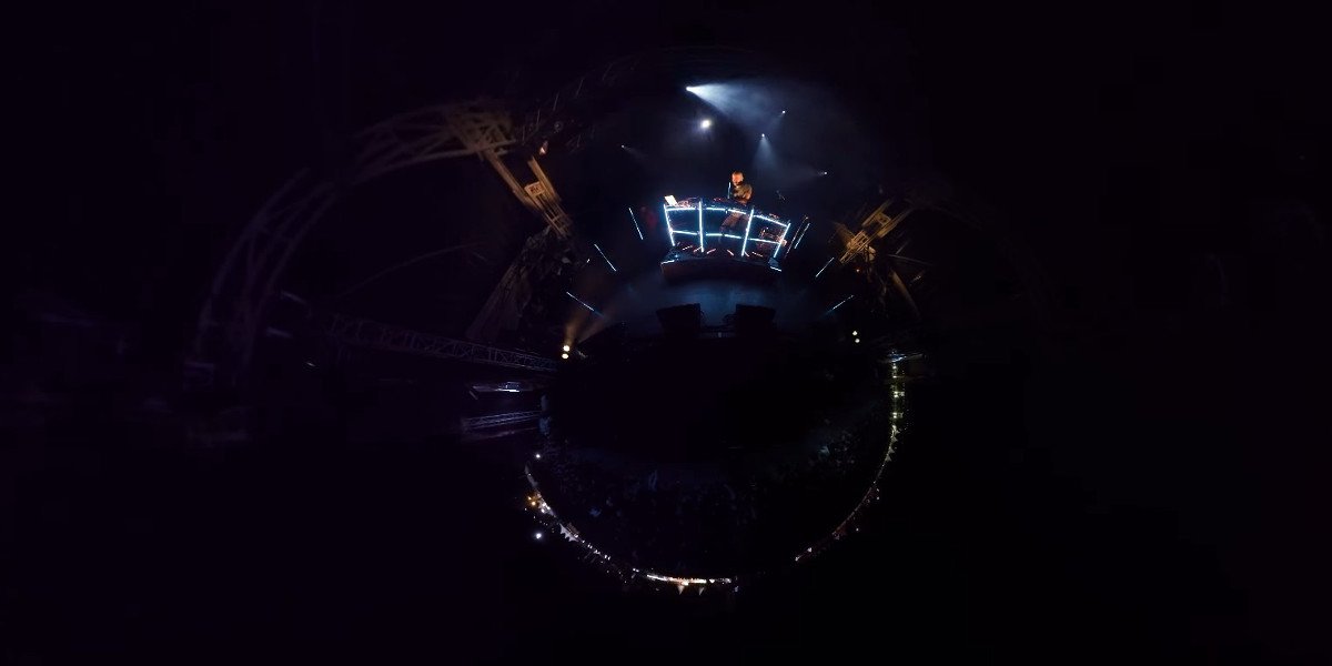 theCGchannel's tweet photo. #Autopano Video 3.0 is out. Check out the new features in the GPU-accelerated tool for stitching 360° #VR video https://t.co/TF3J2QVFBc https://t.co/It6iqUbNGR