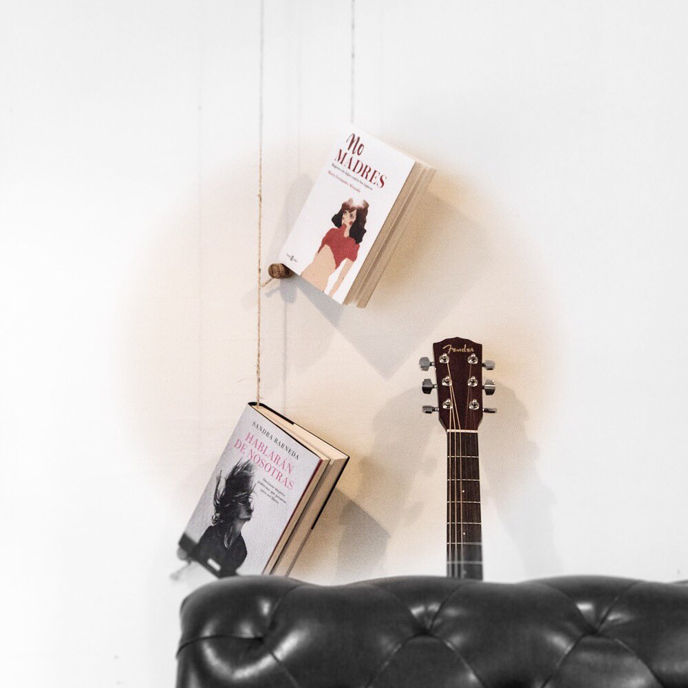Anima_Coffee's tweet photo. Hoy, la diferencia de género no es justa, dos #Libros #NoMadres de #MariaFernandezMiranda y #HablaranDeNosotras de #SandraBarneda https://t.co/5b5JNkxgGI