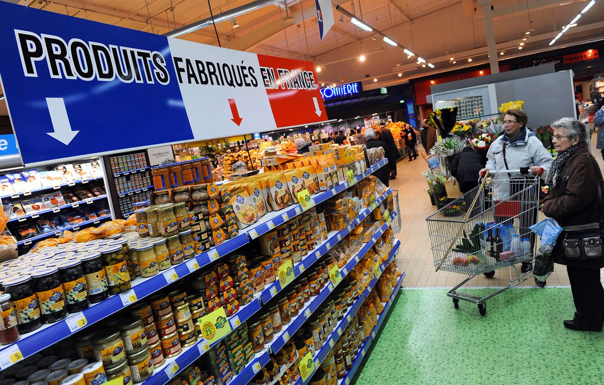Politis_fr's tweet photo. #Alimentation Le #MadeInFrance, l'arnaque de la grande distribution au détriment des consommateurs et producteurs https://t.co/DgRqF76c6L https://t.co/nBLGqcAhWL