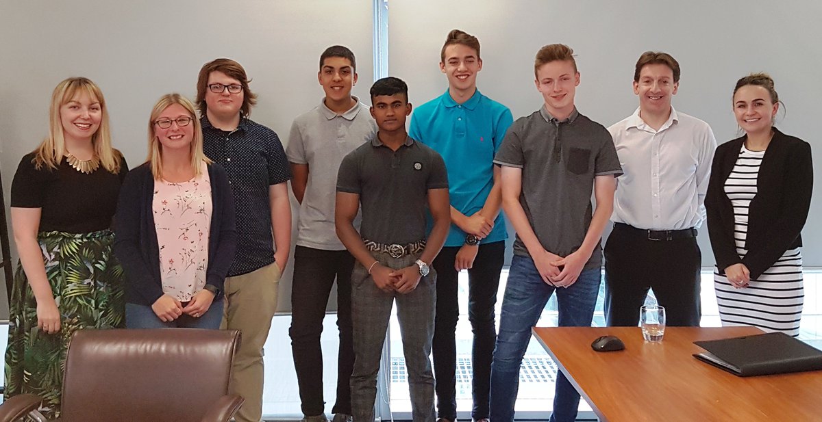 We loved pitching to the students involved with <a href="/LookingGlass_UK/">LookingGlass Charity</a> on Friday and we're so pleased that we won! 🎉