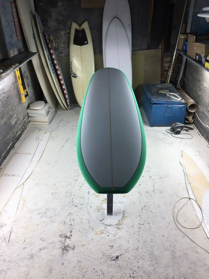 Vortex Sixties - Classic Longboard. Nose riding and gliding with elegance