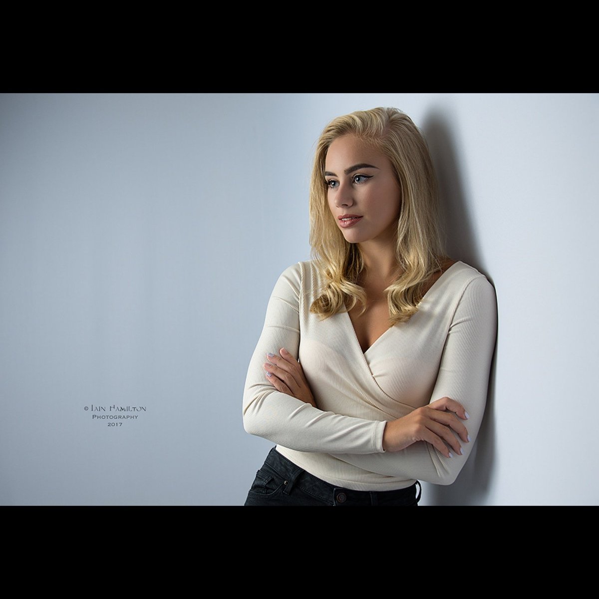 hammy118's tweet photo. Model-Grace #Studio #fashion #photography #beauty #shiplife #Nikon https://t.co/mMWP9BlV2I