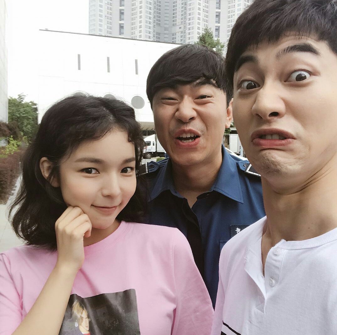 DFfXeH5U0AEESP6.jpg:large