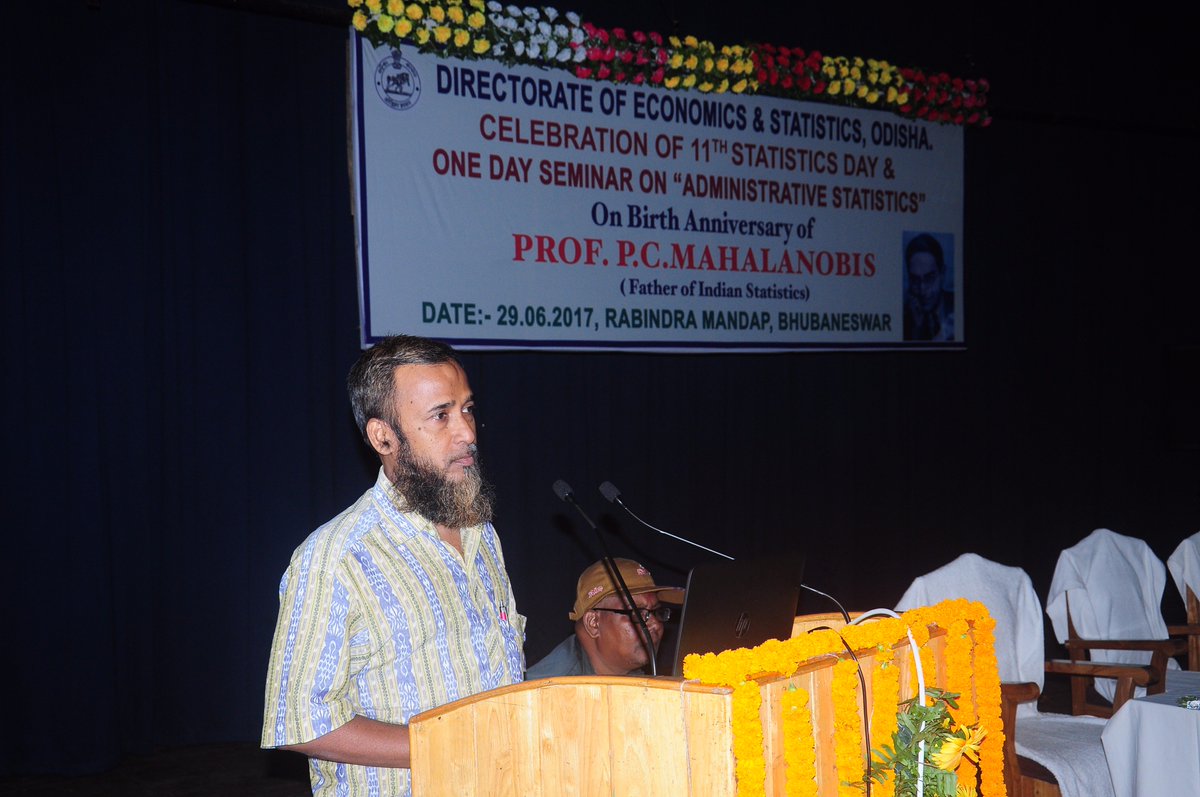 DES_odisha's tweet photo. Technical session on the theme “Administrative Statistics". A Presentation by Md F.Khan, Dy Director, DES,Odisha https://t.co/ctwXyS9rnS