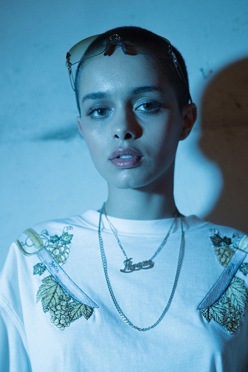fubiz's tweet photo. CHMPGN Youthful New Capsule https://t.co/ekD3uwdGVt https://t.co/JvyZrjSiyL