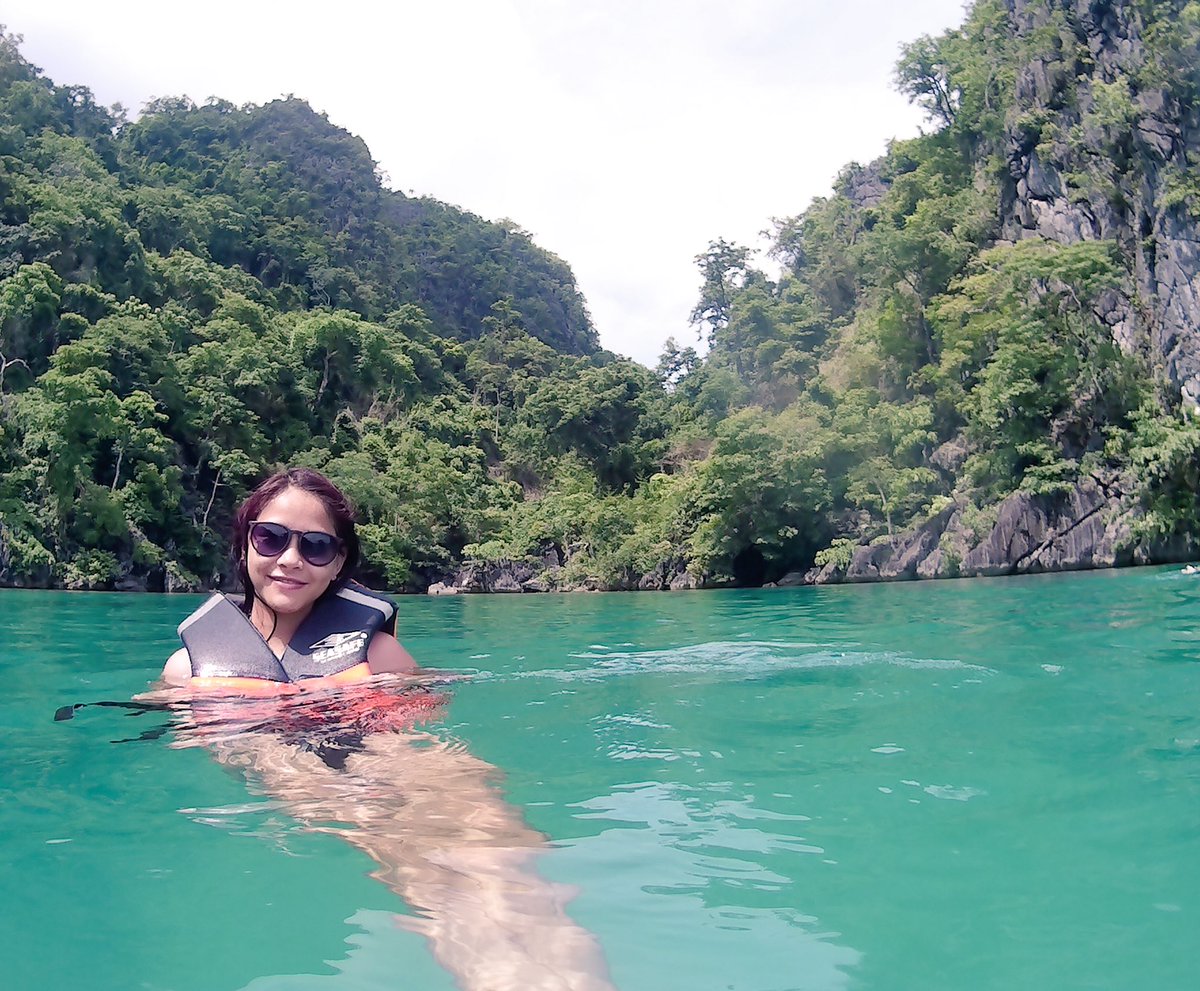 thetacndysgnz's tweet photo. Green Lagoon! π no filter needed ππΌ #YonCoron #CoronTrip #Coron #Palawan #GreenLagoon #SJCam https://t.co/eAXd417oCV