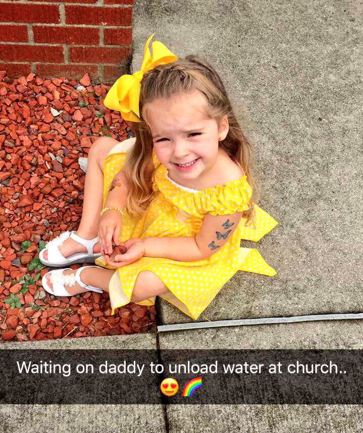 RaeGlow's tweet photo. Sundays are the best.. #churchday #ohana #rainbowbaby #mysunshine #promise #fourandfierce https://t.co/8NgbRM5slB