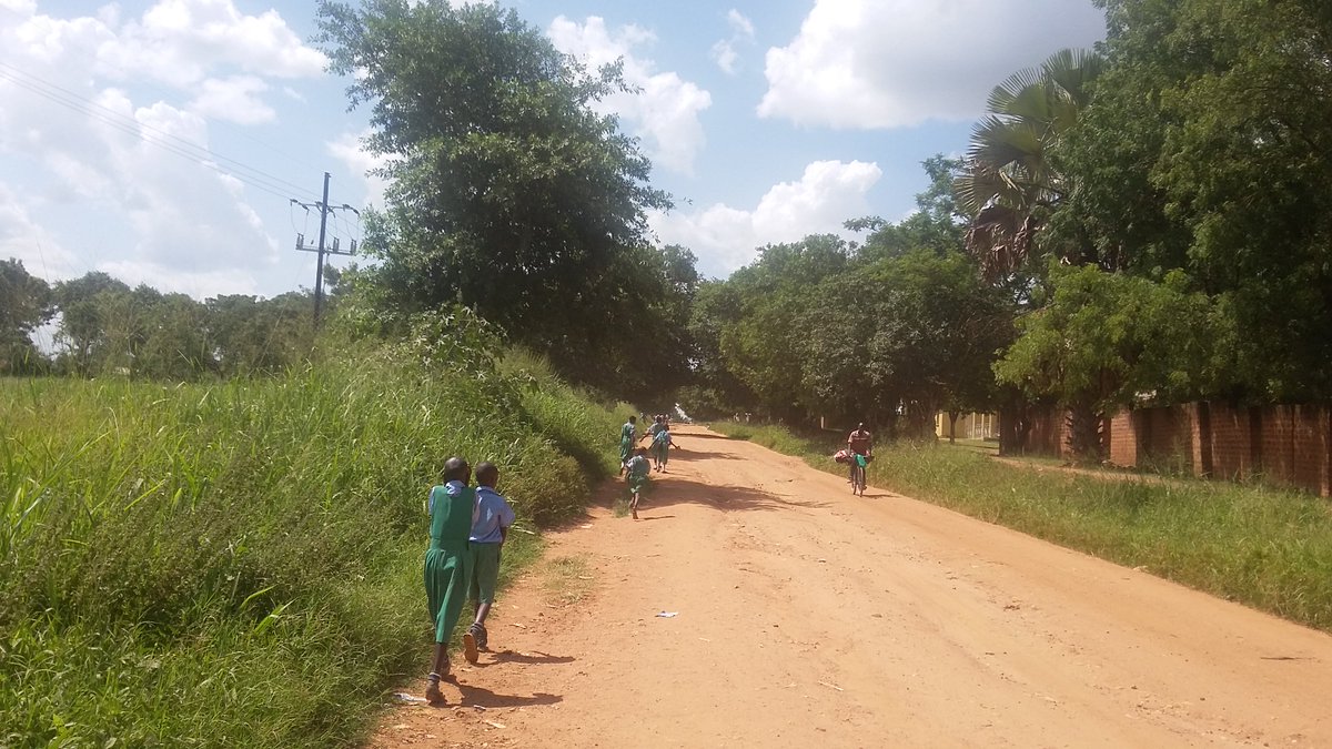 EngKakiiza's tweet photo. better roads enhance education in Uganda. we need better asset management systems https://t.co/luTJKrv4Pg