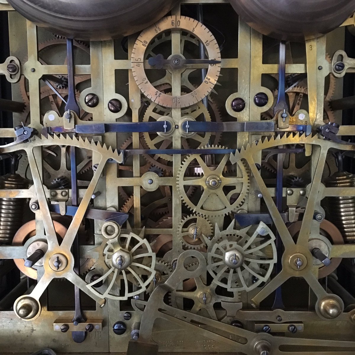 nawccmuseum's tweet photo. Clock movement by #horologist and #clockmaker James Arthur. #clockmaking #horology #timepiece #clock #clockmovement #clockgears #steampunk https://t.co/TAytVM1KPB
