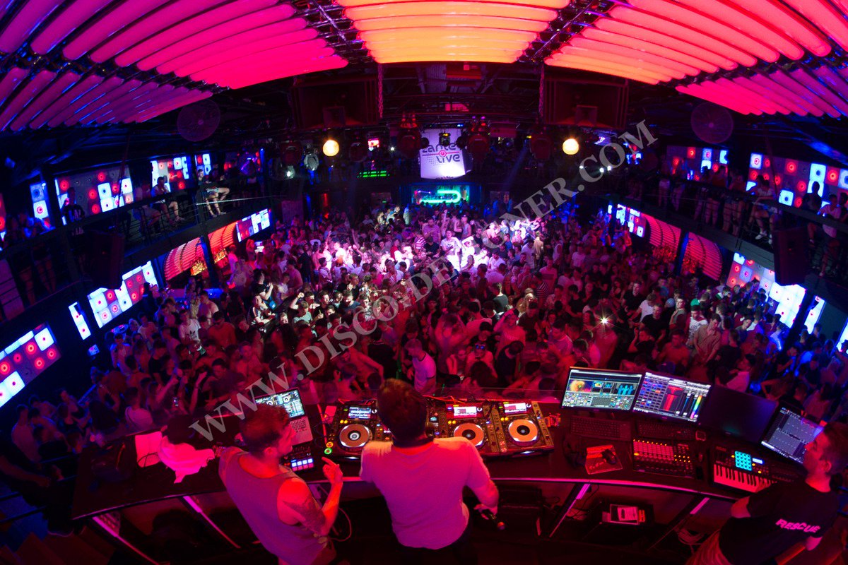 DiscoDesigner's tweet image. Zakynthos nightlife, Rescue Club - powered by Disco Designer! 🌟🔥🔊 @rescueclubzante