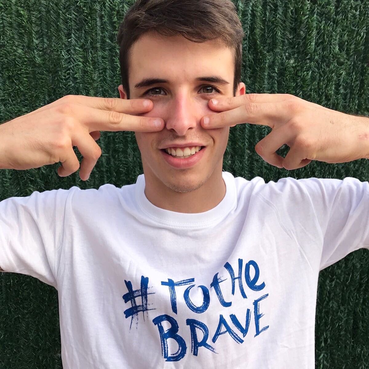Alex Márquez (@alexmarquez73) on Twitter photo Apoya a los valientes que luchan contra el cáncer y ayuda a <a href="/TheBravestTeam/">#TOTHEBRAVE</a> 💪🏼 Help The Bravest Team to fight against cancer. #tothebrave Apoya a los valientes que luchan contra el cáncer y ayuda a <a href="/TheBravestTeam/">#TOTHEBRAVE</a> 💪🏼 Help The Bravest Team to fight against cancer. #tothebrave
