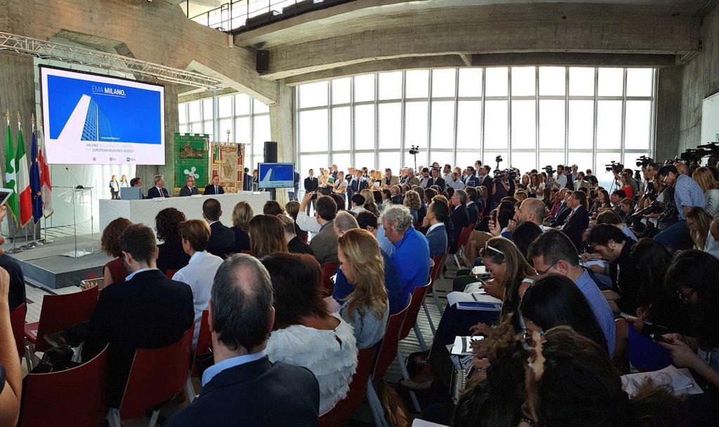 BeppeSala's tweet photo. Milano è pronta ad ospitare un'Agenzia così importante: abbiamo infrastrutture, università e uno spirito internazionale #EMA2Milano https://t.co/8H1uPxrLG7