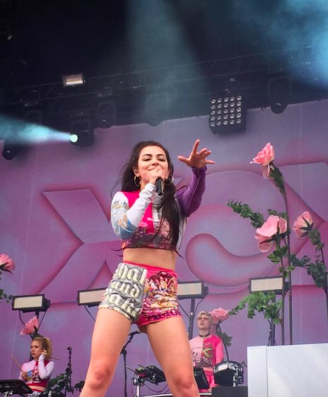 PairsProject's tweet photo. Queen CHARLI XCX on stage at the @lollapaloozafr #charlixcx #pairsproject #LollapaloozaParis https://t.co/OKPxB3RuW3