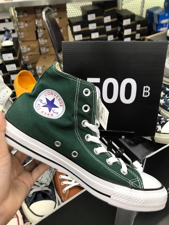 Thookboktor's tweet photo. 🎉 Carnival Shock Price Sale 80% ลดราคา Converse VANS Ked's NIKE ฯลฯ เริ่มต้นที่ 500฿ 🤑 เช็คพิกัดได้ที่>> https://t.co/jiwxihzo19 #ถูกบอกต่อ https://t.co/0X1sWSJdkW