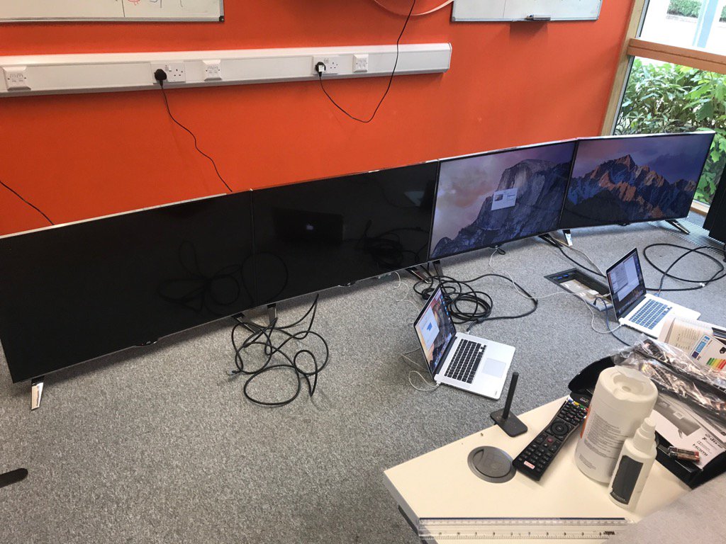 WorkCastAnthony's tweet image. Our new monitoring stations are getting built in our U.K. office @workcast #beagamechanger #MondayMotivation