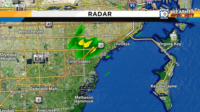 Isolated shower over Coral Gables moving towards Coral Way.Watch Meteorologist Julie Durda https://t.co/9jmRRK9g4V