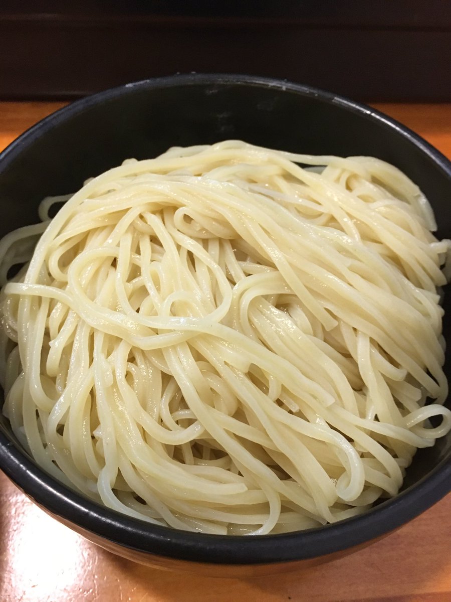 menbakkari's tweet photo. ◉ラーメン哲史
⚪︎剣先イカの塩つけ麺 https://t.co/6o3KJoLyKF