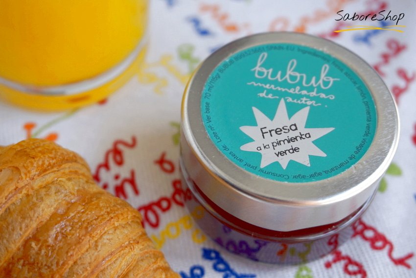 saboreshop's tweet photo. Con #Bubub los desayunos son siempre una explosión de sabores 🍓🍓🍓 Hoy hemos elegido su #mermelada de fresa a la pimienta verde 😋 https://t.co/S1U31DMfYc