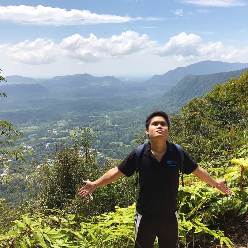 amadeusdonovan's tweet photo. When you judge others, you do not define them,
You define yourself!
#DonovanDayOut #DonovanStyle #Life #MountSingai #Donovan https://t.co/qKybSw5L5G