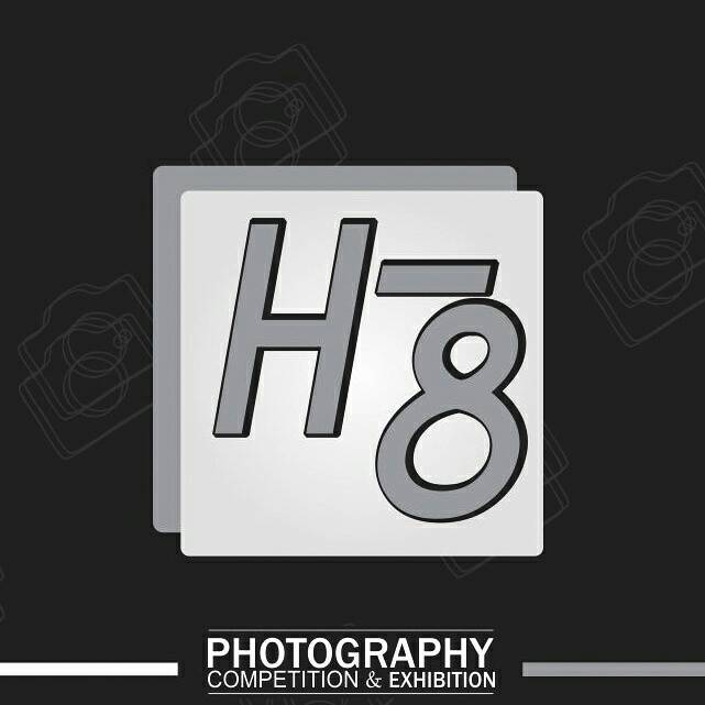 PHOTO COMPETITION
[PERS]PEKTIF 2017
"Analogi Pemuda Jalanan"

catch us on
Instagram : bapemafebuns
Line            : @cll1041m