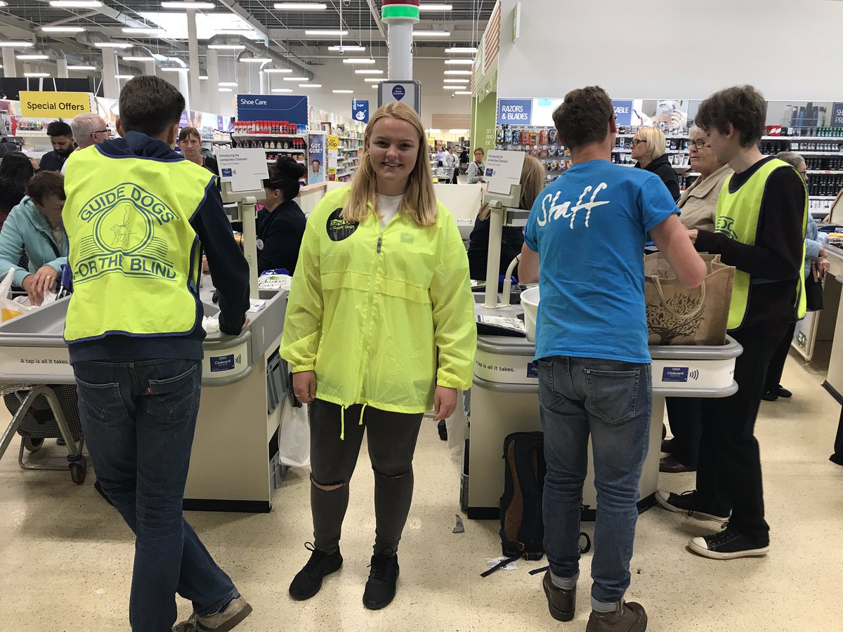 RUFC_CT's tweet photo. One of our NCS groups bag packing at @RothTesco to raise money for @guidedogs 🛒 https://t.co/913qRlZnlG