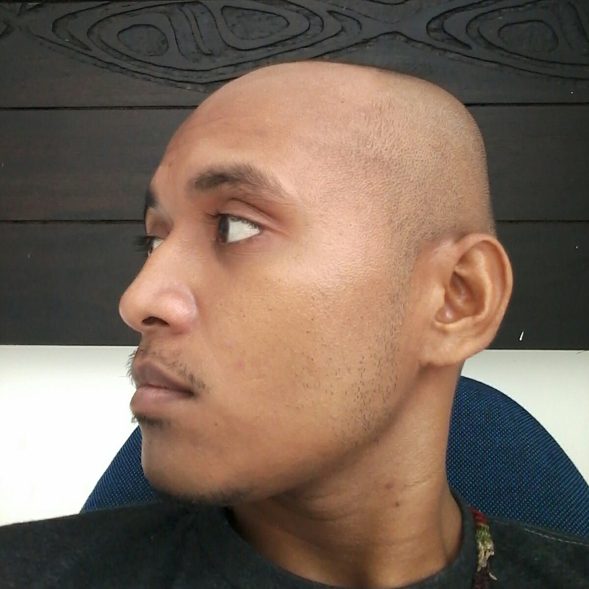 rusto_ano tweet picture