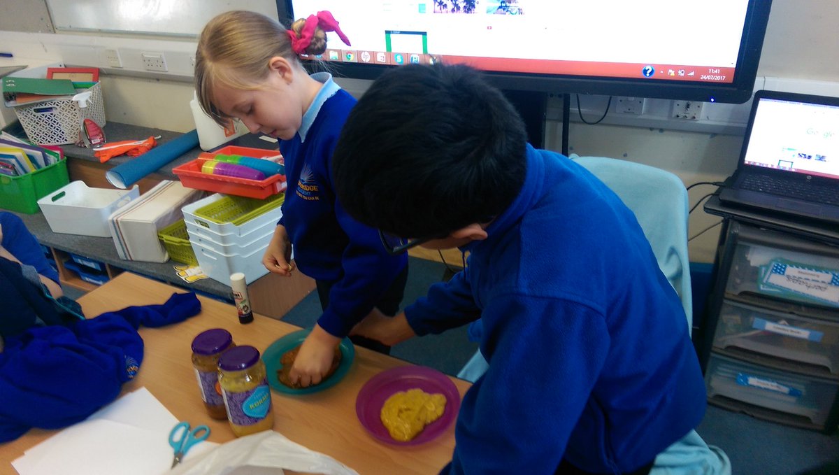 We have been food tasting this morning #WonderfulWorld #Pakistan 🇵🇰🌍