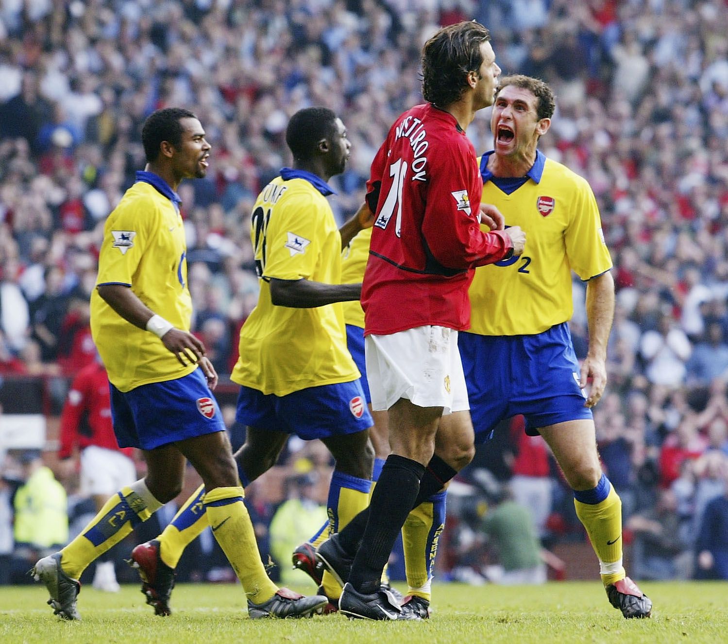  Happy 51st birthday, Martin Keown! 