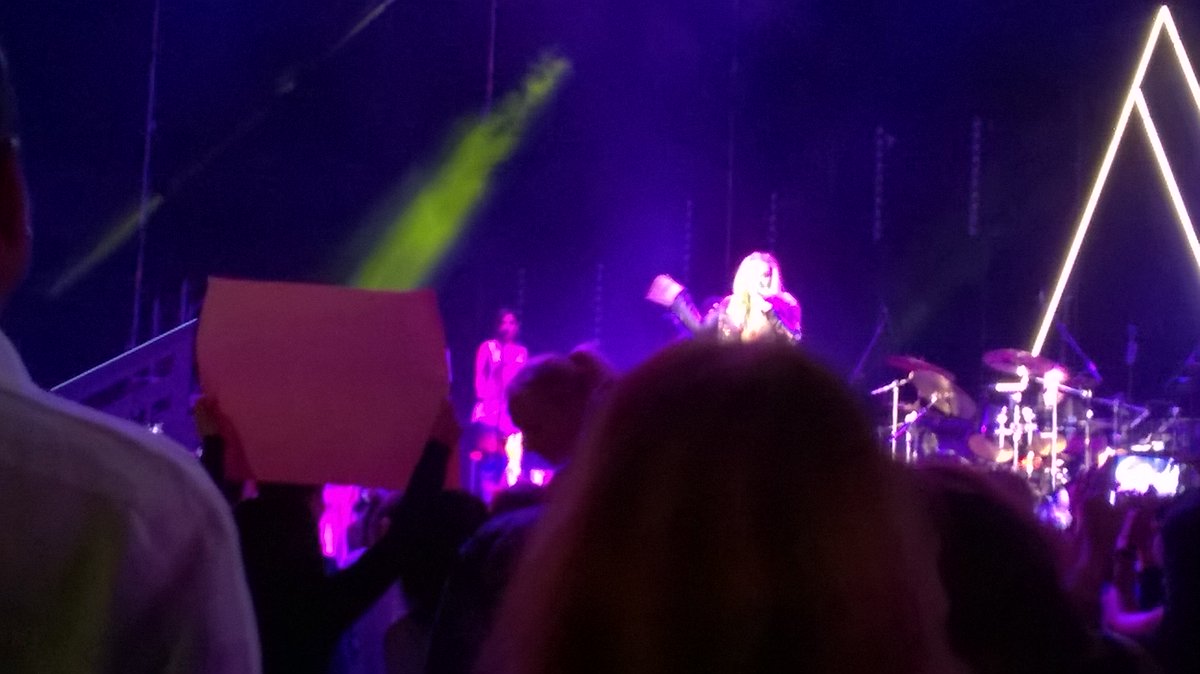 francy_u86's tweet photo. @AnastaciaMusic 1yearago, my first concert in Sardinia
M E R A V I G L I O S O!
Ana stupenda!!
Hope u'll come again soon #ForteArena #UCTour https://t.co/fPdzDvLHTP