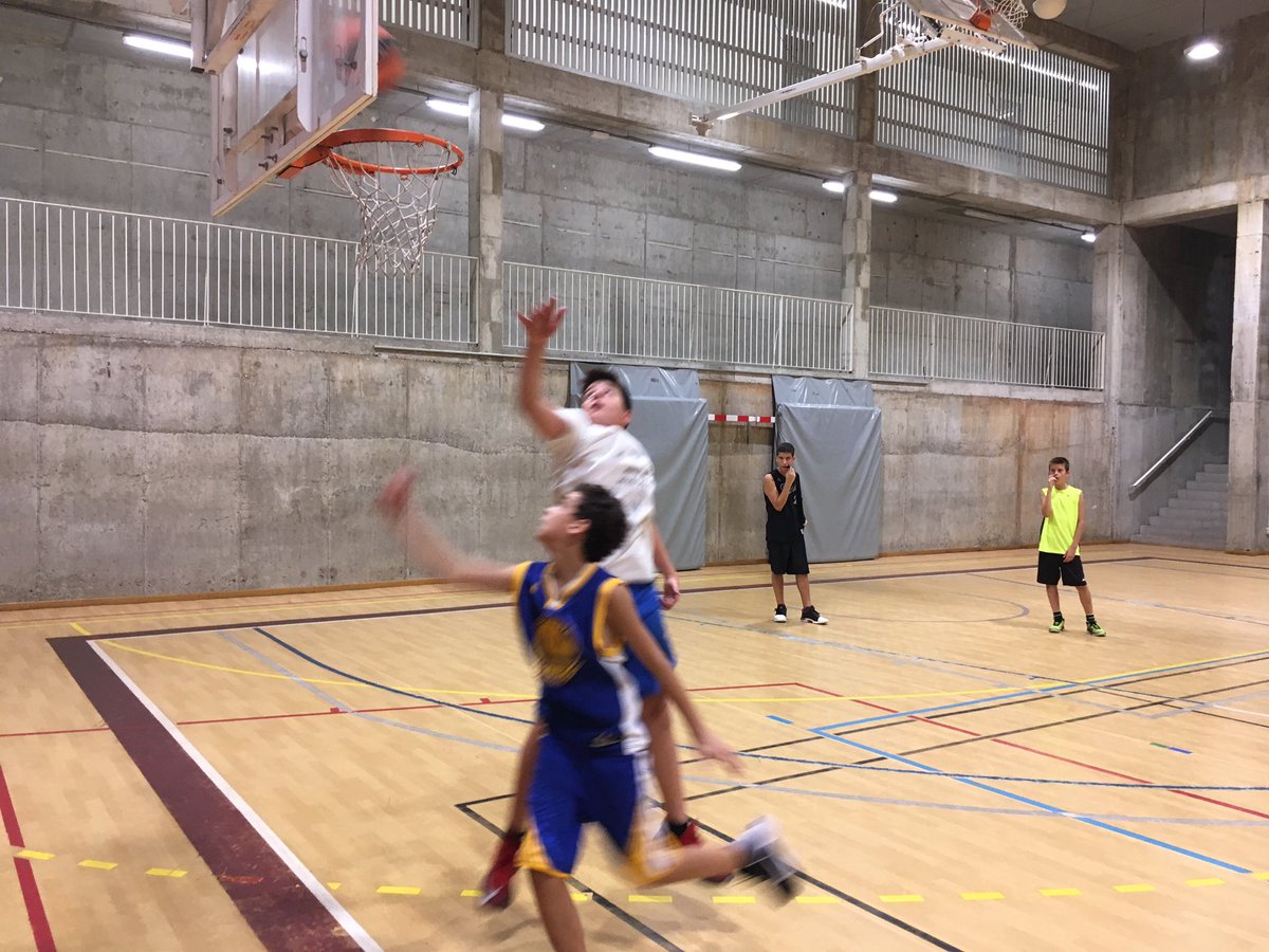 CampusCESN's tweet photo. Tornem amb una nova setmana de #CampusBàsquetMasCarol (l'última!) i primer dia de competicions. El Marc i el Ferran campions de l'1c1! 🏀🏆🥇🔝 https://t.co/PpRTSntnjm
