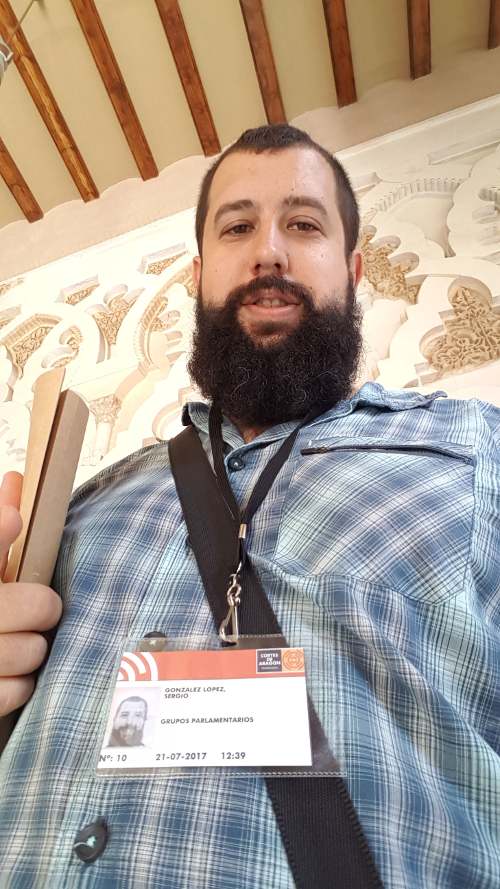H_Madera_'s tweet photo. Entrevista a @nsa_sergio sobre reciente #PNLCannabis presentada en #Aragón
por @RRCEs
#AragonRegula #Regulación2017
https://t.co/OJBvUbPovE https://t.co/3I4llnullx