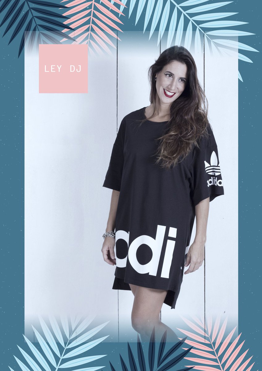 atpatm's tweet photo. @Ley_dj nos encanta! 😍 Repasamos su excelente trayectoria como #djane en ➡ https://t.co/ctxIAjBjmt !! #ATPATM17 🔜 https://t.co/tJznUNvsBK