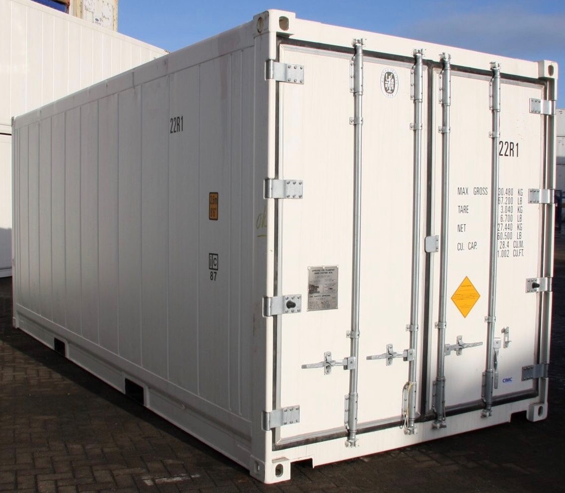 balkbox's tweet photo. Weer een aantal mooie 20ft koel/vries #containers naar een tevreden klant in Zeeland. #BalkBox #zeecontainers #reefers #koelen #vriezen https://t.co/J7rbsf1xV1