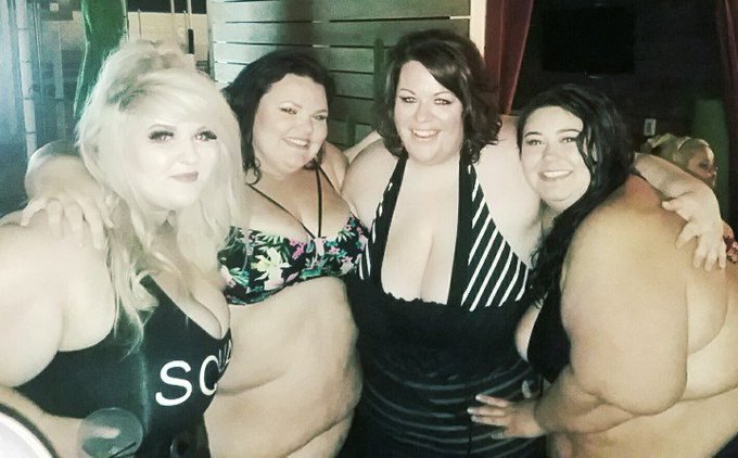 I always ❤ seeing these ladies. @conciergemakeup @bigcutiecaitid @pureplusfashion #BBW #SSBBW #LasVegas