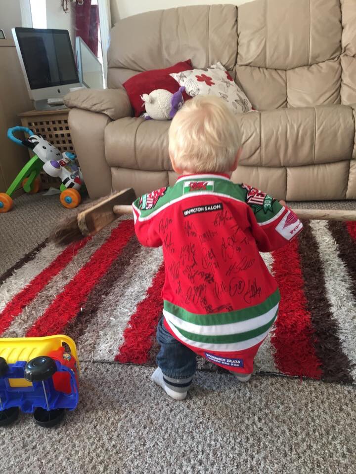 Craig89W's tweet photo. Baby Jake is excited for @cardiffdevils to start the season. Hurry up August!! #MiniDevil @LaurenJade1201 https://t.co/kGyS2lIsWV