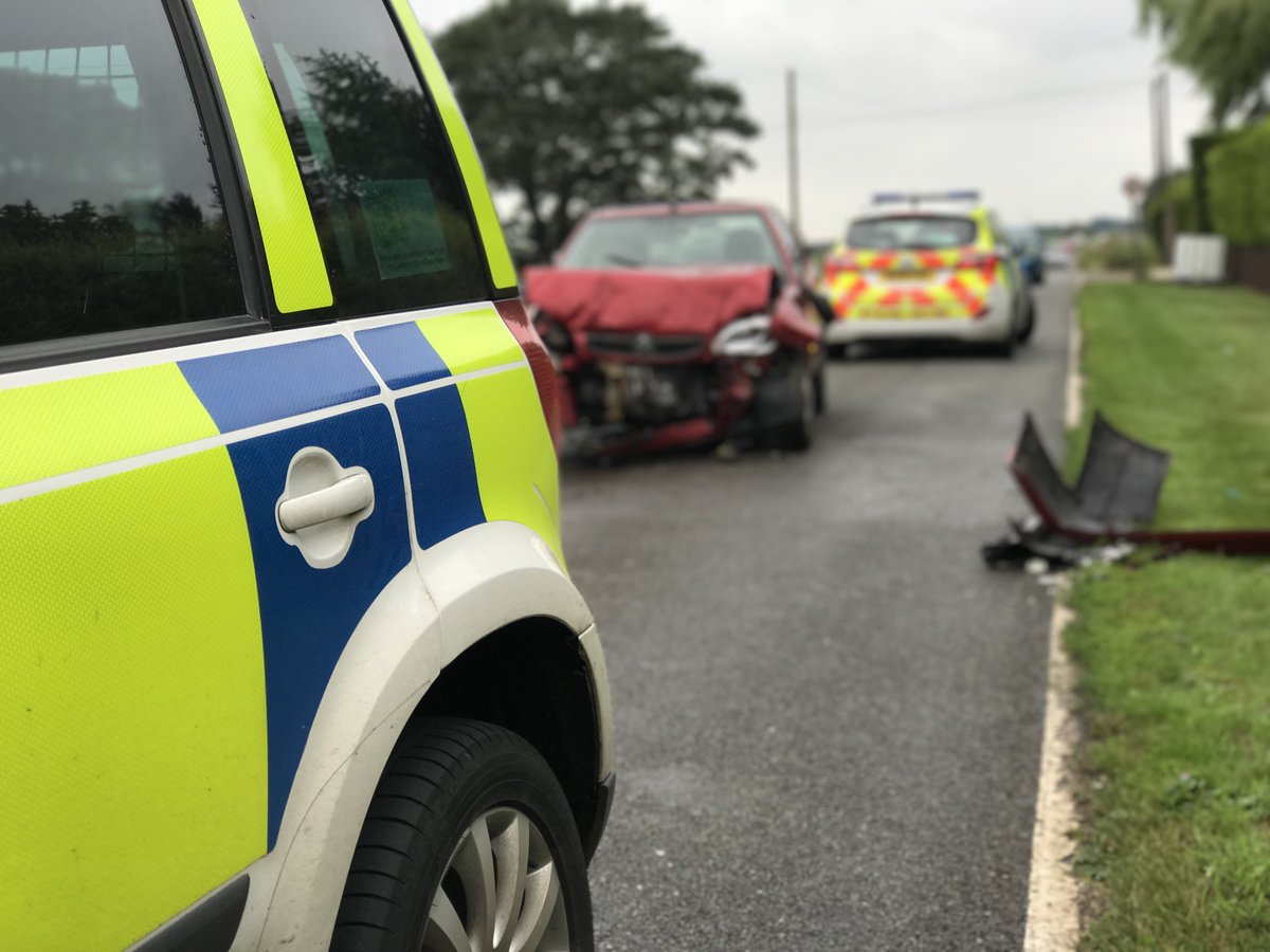 FenCops's tweet photo. Officers and @EastEnglandAmb are dealing with damage only #RTC #B1095 Ramsey Road near Pondersbridge, approach with care @Cambs_Traffic 2445 https://t.co/xtnMOgTK6i