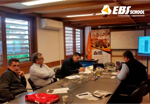 ebs_la's tweet photo. EBS presente en Uruguay con su evento EBS School, acompañado de su distribuidor Security Market. https://t.co/sj6QITW3AY