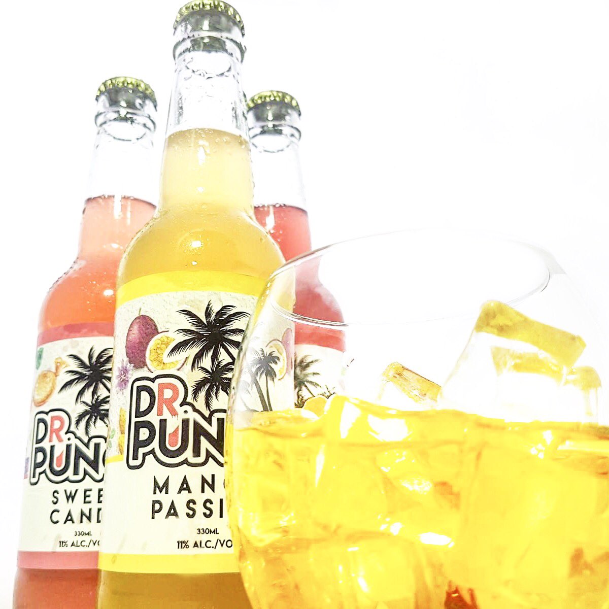 DrPunchOfficial's tweet photo. Available to order now. 🍹
The only prescribed remedy.
https://t.co/7nIoFNM7e0 #drpunch #rumpunch #rum #nottinghillcarnival2017 #punch https://t.co/P7CcodnFKM