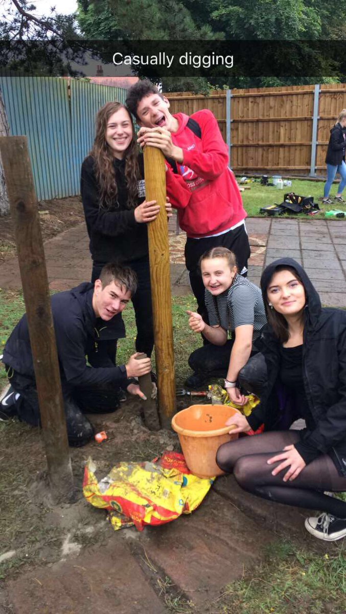 ncs_garden's tweet photo. #construction taking place @NCS   👷🏼‍♀️👷🏻🔨🛠 https://t.co/3L5DImDor0