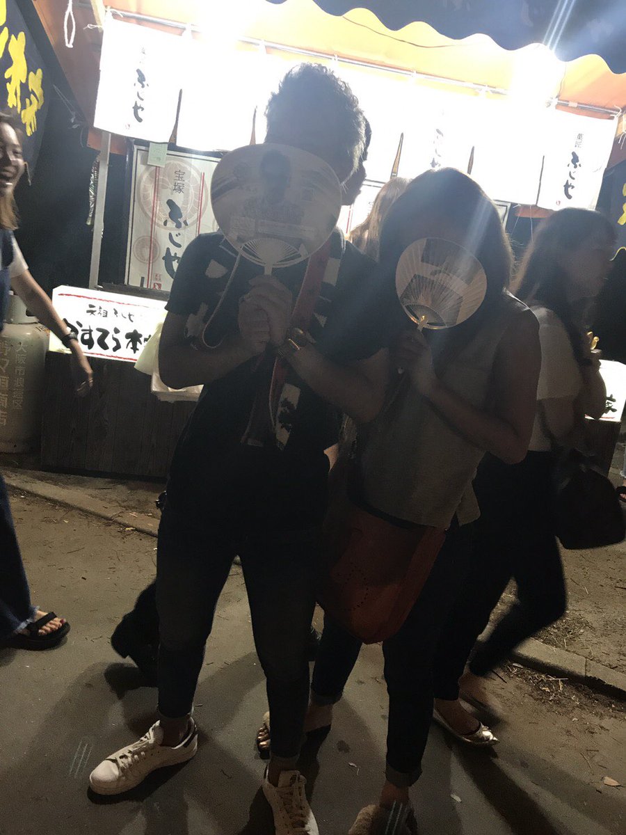 0413tkg's tweet photo. 天神行ってきた‼︎ 写真撮ってくれた子ありがとう😊 足が痛い😵 お疲れ様でーす‼︎ https://t.co/uQ5GzyCQHJ