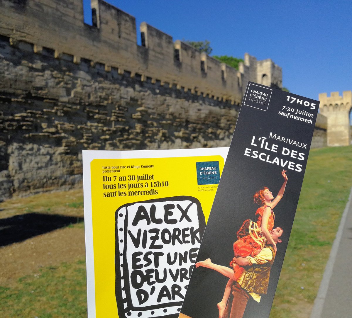 camillejean_'s tweet image. Superbe programmation au Théâtre du Chapeau d'Ébène avec @alexvizorek et l'île des Esclaves #OFF17 #FestivalAvignon #OFF2017 #AvignonOff