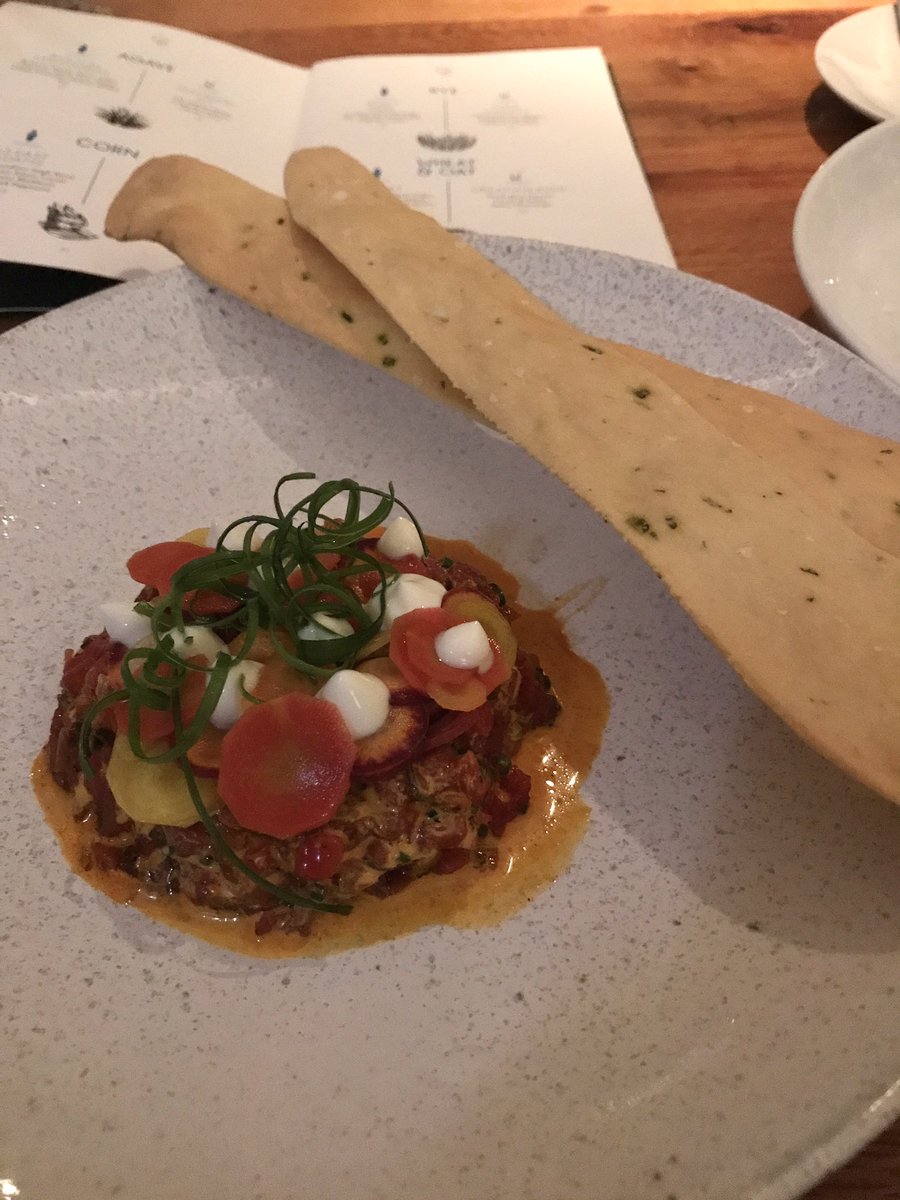 jonhan86's tweet photo. GreenRiver Chicago, epic food! 👌#yum #food #foodporn #delicious https://t.co/CdsZN6BDHY