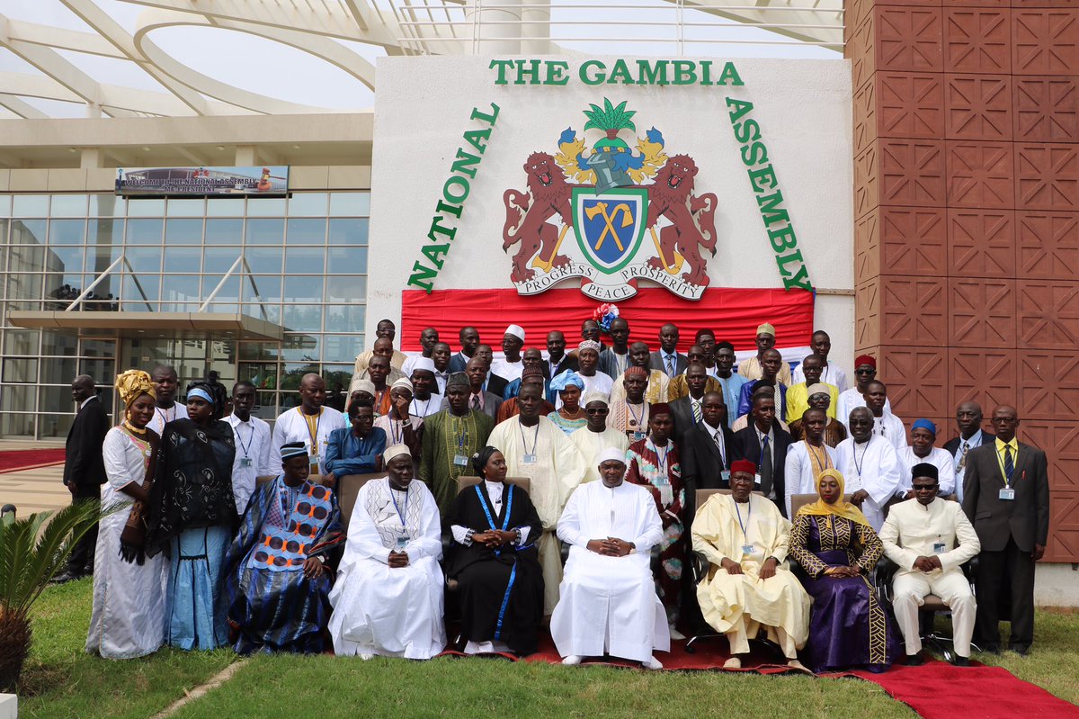 richard_uku's tweet photo. @BarrowPresident planted a pine tree at #Gambia Nat Assembly today to commemorate t 40th anniv of #BanjulDeclaration https://t.co/yjpm3y0mSv https://t.co/KMOwdxH2af