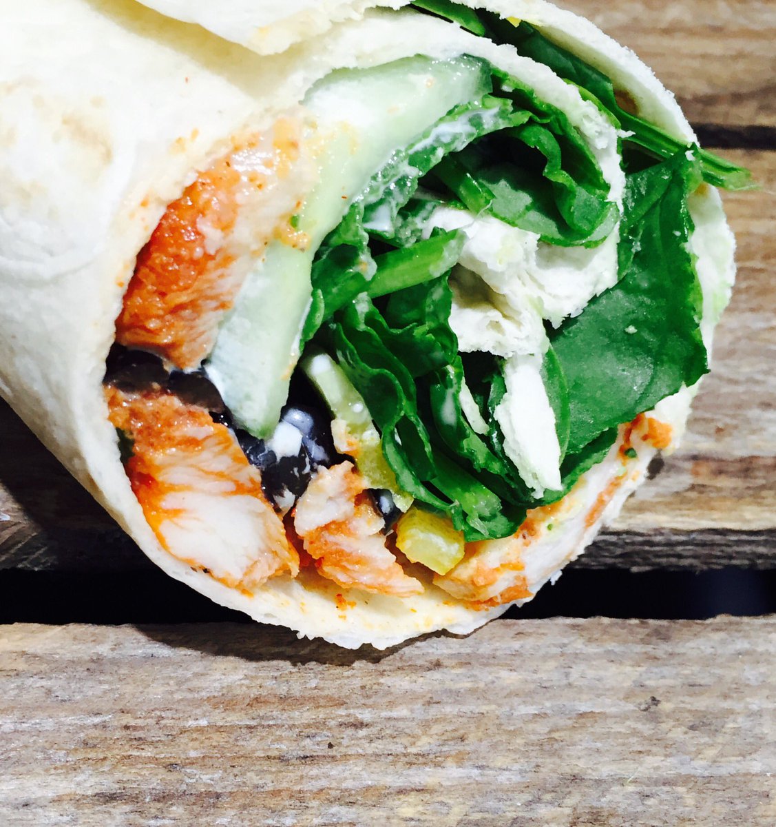 LikeitFresh's tweet photo. This week's special is chicken tikka. Delicious in a wrap filled with fresh salad. You can also enjoy it in a #baguette  or #saladbowl https://t.co/wtI8l526AK