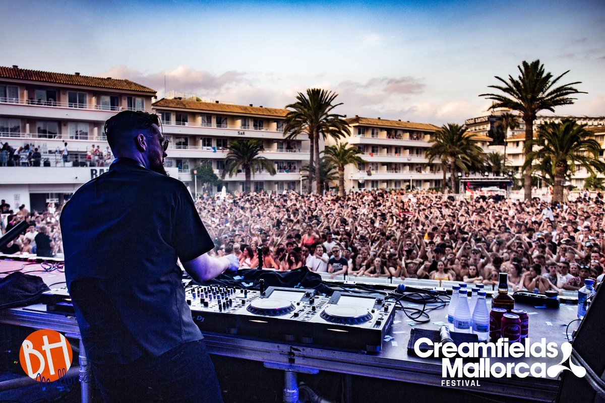 CreamMallorca's tweet photo. Thank you Mallorca! 🎉☀️
#CreamfieldsMallorca2017 https://t.co/XoqvA7l4Oc