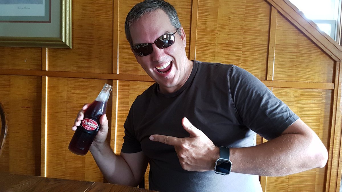 mrcheevus's tweet image. Channelling my @poddybreak version of Luke Bryan... found me some #cheerwine !